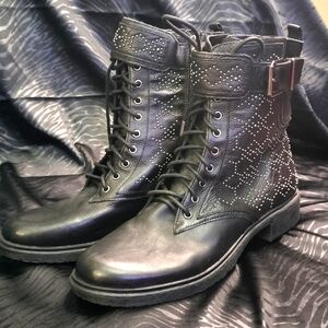 Brand New Vince Camuto Boots